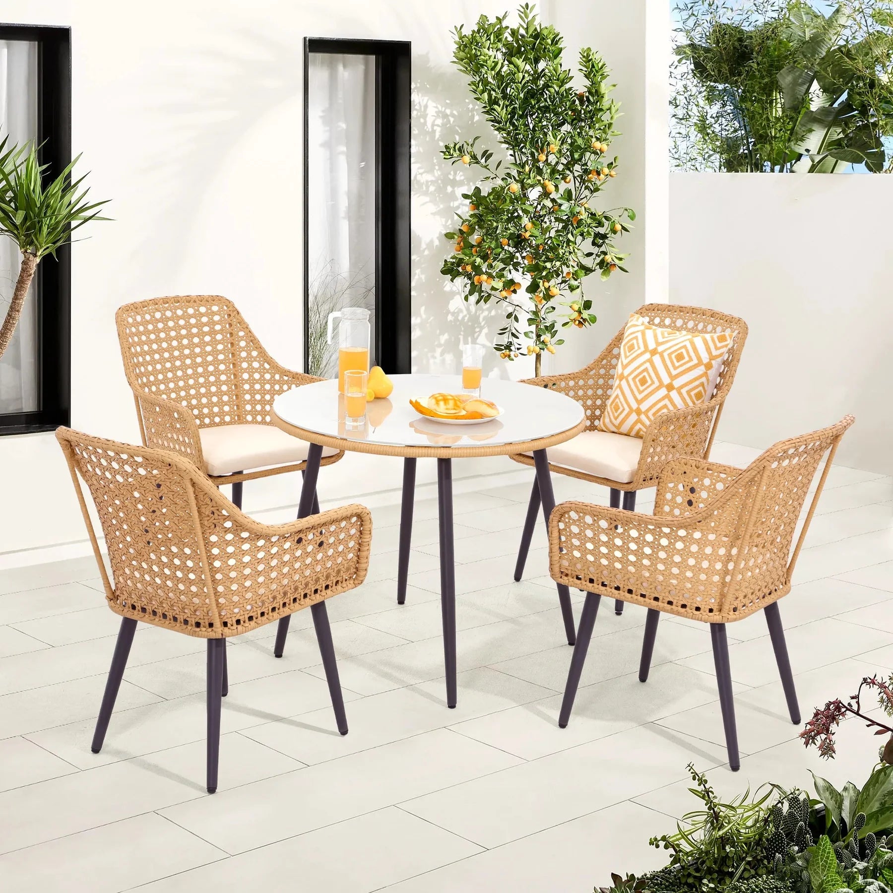 NANO OUTDOOR PATIO SEATING SET 4 CHAIRS AND 1 TABLE SET